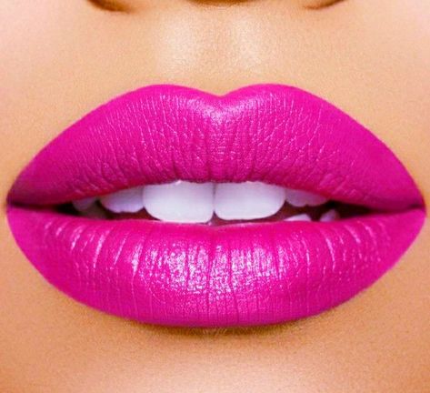 Light Pink Lipstick Shades, Fuschia Pink Lipstick, Barbie Lips, Lipgloss Colors, Dark Pink Lipstick, Pink Lipstick Makeup, Pink Lipstick Shades, Light Pink Lipstick, Amazing Wedding Makeup