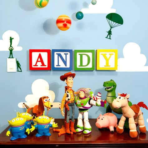 Toy Story Bedroom, Toy Story Nursery, Toy Story Decorations, Toy Story Clouds, Wooden Block Letters, Toy Story Room, Toy Story Party Decorations, Casa Disney, Dibujos Toy Story