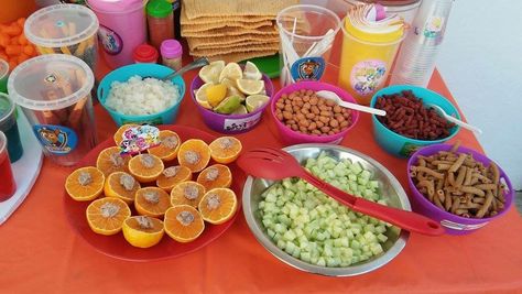 Churros locos para fiesta infantil Churros Locos Bar, Guacamole, Mexican Food Recipes, Ethnic Recipes