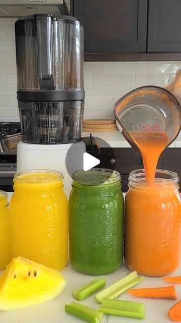 Eva Molenda Health Coach | Coaching 1:1 | Recipe Creator on Instagram: "Juice for beginners!⬇️ Let's kickstart your juicing journey with some simple, easy, and refreshing recipes.

We'll start with three easy ones: watermelon, celery, and carrot juice. By @splashofgoodness 

Each recipe requires just one main ingredient. 

🍉1 small yellow watermelon 1.5 L
🥕2 bags carrots 32 oz
🥬2 whole stalk celery 32 oz

🌱This juice is made in Nama J2 Juicer.  Feel free to use my discount code EVA10 to get $55 off.  Link in my profile @splashofgoodness 

What juice would you try first? 

Watermelon juice is not only incredibly hydrating but also keeps your skin glowing and immune system strong. 

Celery juice aids digestion, restores hydrochloric acid levels, and helps reduce inflammation. 

Carrots! Simple Juicing Recipes For Beginners, Carrot Juice Recipe Juicers, Carrot Juice Recipe, Refreshing Recipes, Juice For Skin, Yellow Watermelon, Hydrochloric Acid, Juicer Recipes, Refreshing Food