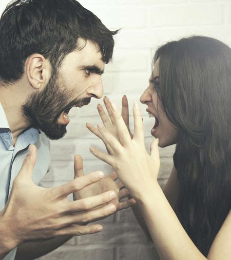 Arguing Couples, Home Remedies For Wrinkles, Remove Skin Tags Naturally, Molduras Vintage, Wrinkle Free Skin, Attractive Eyes, Thought For Today, Love Each Other, Drawing Reference Poses