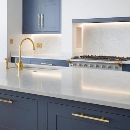 Navy And Rose Gold Kitchen, Navy And Gold Kitchen, Navy Shaker Kitchen, Blakes London, Rose Gold Kitchen, Diy Kitchen Renovation, Gold Kitchen, Gold Copper, Shaker Kitchen