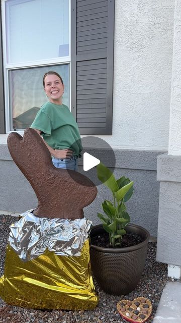 Morgan Renfro on Instagram: "giant chocolate bunny yard decoration complete how to 💗🐇🍫 #candyyarddecor #eastercandy #gianteastercandy #giantconcretechocolatebunny #giantcandy #easteryarddecor #diy #diyyardecor #easterbunny #concretecraft #howto #diyproject" Easter Diy Yard Decor, Easter Yard Decorations, Diy Yard Decor, Giant Chocolate, Easter Stuff, Giant Candy, Concrete Crafts, Chocolate Bunny, Diy Yard