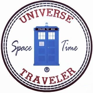 Here's a Doctor Who patch I designed for ironing onto Converse hi-tops. You can download it for free. Doctor Who Converse, Doctor Who Printable, Fangirling University, Doctor Who Shoes, Fan Craft, Tardis Art, Doctor Who Party, Monkey Girl, Time Traveler