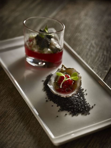 Pacific Shigoku Oyster with hibiscus gelee, bergamot oil, American sturgeon caviar, ginger, fennel and cucumber | Photography by J. Garner Creative Oyster Plating, Cucumber Photography, Raw Seafood, Fine Dining Plating, Oyster Recipes, Nice Food, Oyster Plates, Bergamot Oil, Food Inspo