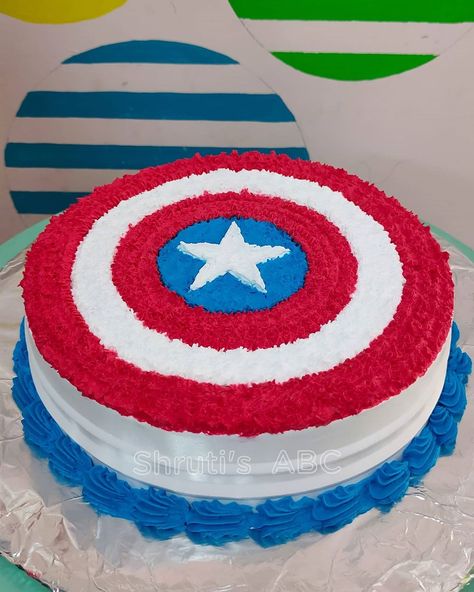 Captain America Shield Cake, Captain America Birthday Cake, Captain America Cake, Avengers Cake, Cake Designs For Boy, Captain America Birthday, Paw Patrol Birthday Cake, Cake Decorating Icing, America Birthday