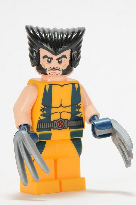 ➰Lego. (I) #Lego #Wolverine Lego Wolverine, Lego Figurine, Lego People, Lego Minifigs, Lego Man, Lego Super Heroes, Lego Characters, Lego Figures, Lego Party