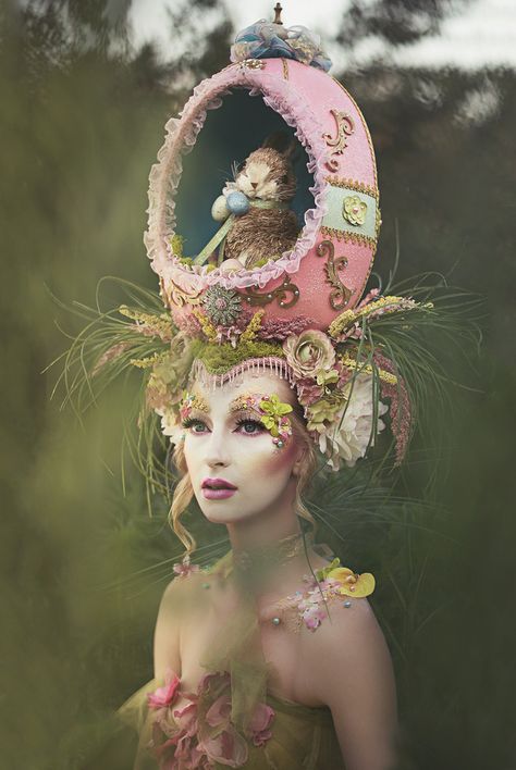 Emily Teague Photography Fashion Fine Art Lighting Creative Portraits Images Los Angeles Color Palette Fabergé Queen Faberge Egg, Easter Hats, Crazy Hats, Photographie Portrait Inspiration, Easter Bonnet, Vampire Academy, Vampire Knight, Photography Model, Mad Hatter