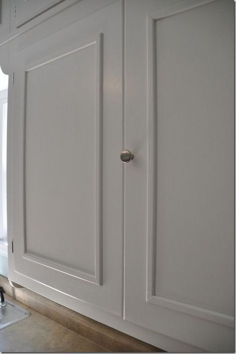 Adding molding to old cabinets, DIY, tutorial New Kitchen Cabinet Doors, Kitchen Cabinets Doors, Redo Kitchen Cabinets, Cabinet Molding, Diy Cabinet Doors, Redo Cabinets, Cabinet Remodel, Old Cabinets, New Kitchen Cabinets