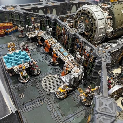 Killteam Terrain, Gameboard Ideas, Mech Hangar, Warhammer Table, 40k Table, 40k Diorama, Zone Mortalis, Necromunda Terrain, Necromunda Gangs