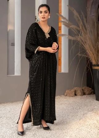 NakshbyKomal - Etsy UK Black Kaftan, Kaftan Designs, Dress Salwar Kameez, Beautiful Suit, Dream Wedding Ideas Dresses, Evening Dress Fashion, Stylish Dress Designs, Kurta Designs, Pakistani Fashion