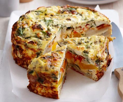 Vegetable and sour cream frittata Vegetable Bake Recipes, Vegetable Bake, Savoury Slice, Vegetable Quiche, Frittata Recipe, Vegetables Recipes, Bake Recipes, Frittata Recipes, Baked Vegetables