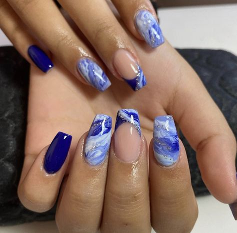 Winter Marble Nails, Nail Art Marble Blue, Blue Marble Nail Designs, Blue White Marble Nails, Blue And White Marble Nails Acrylic, Nails Inspiration Blue, Blue Marble Nails, Marble Nail Designs, Marble Nail