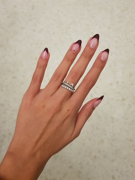 Nails For Red Dress Prom, Nails For Dark Red Dress, Dark Red Tip Nails, Nails For Prom Red Dress, Nails For Burgundy Dress, Burgundy Tip Nails, Dark Red French Tip Nails, Red French Manicure, Red Tip Nails