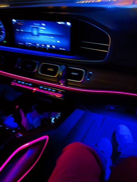 Car Led Interior, Asethic Car Pictures, Blue Car Aesthetic Interior, Pink Car Lights, Blue Car Interior Ideas, Bmw Aesthetic Night, Car Lights Aesthetic, Bmw Interior Aesthetic, Bmw Interior Night