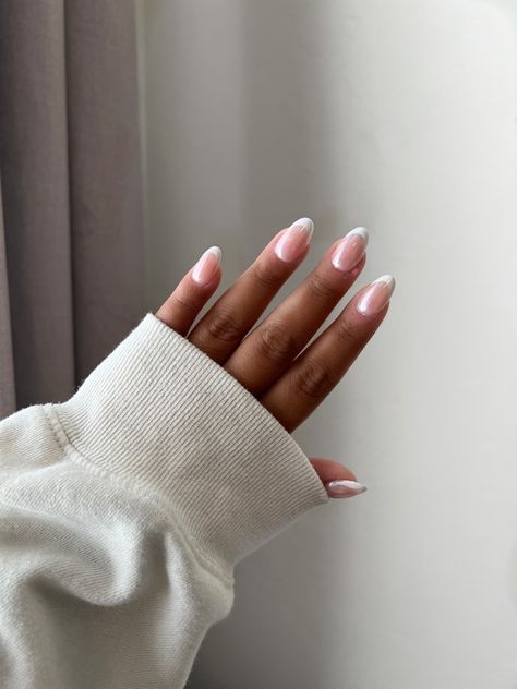 French tip woth white chrome. #nailsofinstagram #nailsideas #chromehearts #weddingnails White Crome Nails French, French Tip Alomd Nails White, White French Tip With Chrome Powder, Chrome French Tip Nails By Skin Tone Range, Chrome French Tip Nails Square Short, White Shiny French Tip Nails, Short Almond Nails Chrome French Tip, French Ombre White Chrome, White Metallic Nails French Tips