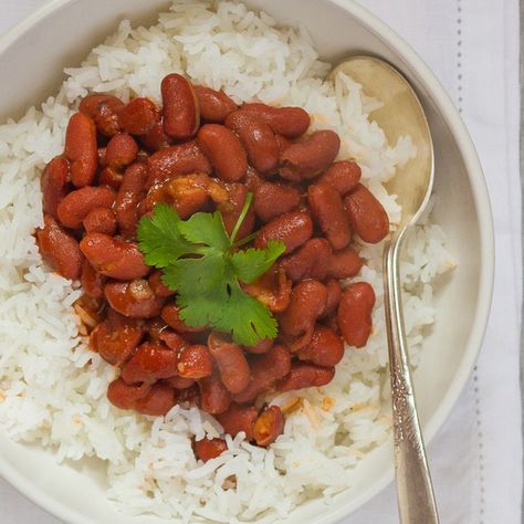 This quick, easy recipe for Puerto Rican-style red beans and rice is flavored with bacon, adobo seasoning and onion. Rice And Red Beans Recipe, Puerto Rican Red Beans, Red Bean And Rice Recipe, Red Beans Recipe, Recipes With Kidney Beans, Red Beans N Rice Recipe, Bean Dishes, Rice And Beans Recipe, Red Beans And Rice