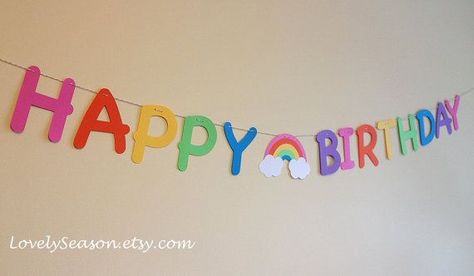 Happy Birthday Garland, Rainbow Happy Birthday, Happy Birthday Rainbow, Happy Bird Day, Diy Birthday Banner, Trolls Birthday Party, Rainbow Theme Party, Birthday Garland, Banner Photo