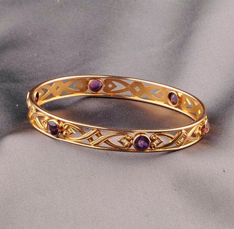 14kt Gold and Amethyst Bangle, Whiteside & Blank, set with six circular-cut amethysts, in an elaborate scrollwork mount, interior cir. 7 3/4 in., maker's mark Diamond Kangan, Plain Gold Bangles, Amethyst Bangle, Fancy Jewelry Necklace, Bridal Jewellery Design, Gold Jewelry Simple Necklace, Scroll Work, Gold Pendant Jewelry, Gold Ring Designs