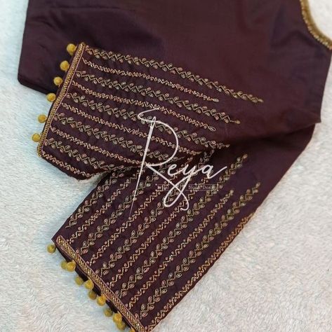 Brown Blouse Aari Work, Designer Blouse Designs, Embroidery Dress Diy, Simple Saree Blouse Designs, Blouse Aari Work, Velvet Blouse Design, Aari Blouses, Lace Blouse Design, Netted Blouse Designs