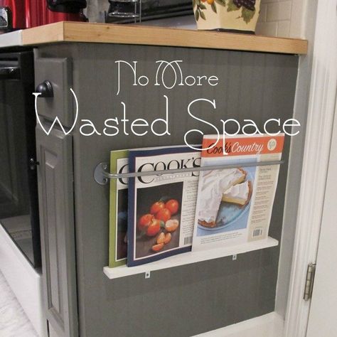 Transform your countertop from the worst space in your home to the most organized. You'll sure be happy you did. #diy #diyhomedecor #kitchen #countertops Kitchen Island Organization, Island Organization, Diy Storage Ideas, Storage Ideas For Small Spaces, Room Storage Diy, Declutter Kitchen, Mother Daughter Projects, Counter Clean, Diy Playbook