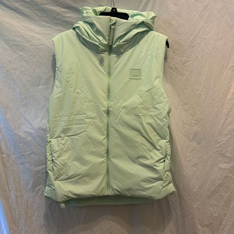 This Is A Wonderful Waterproof Wind Proof Vest For Cooler Weather In Mineral Green!!! It Is Unisex Sizing So This Vest Would Probably Fit A Women’s Large/Men’s Medium!! I Have Included The Size Guide To Help You Make The Right Decision!!!! Mineral Green, Green It, Right Decision, Sky Color, Blue Vests, Hooded Vest, Large Man, Quilted Vest, Fleece Vest