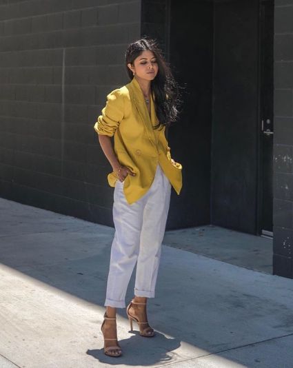 Yellow Top Outfit Work, Yellow Top Outfit, Sheryl Luke, Summertime Outfits, Work Outfits Women Summer, Casual Work Outfits Women, Outfit Work, Fall Fashion Trends Women, Trouser Outfit