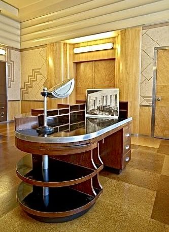 Interior Art Deco, Arte Art Deco, Art Deco Interior Design, Streamline Moderne, Art Deco Decor, Art Deco Buildings, Deco Decor, Art Deco Home, Art Deco Architecture