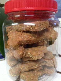 Wheat Free Dog Treats, Dog Treats Homemade, Train Dogs, Cat Enclosures, Walker Coonhound, Doggie Treats, Dog Treats Homemade Recipes, Dog Salon, Treats Recipes