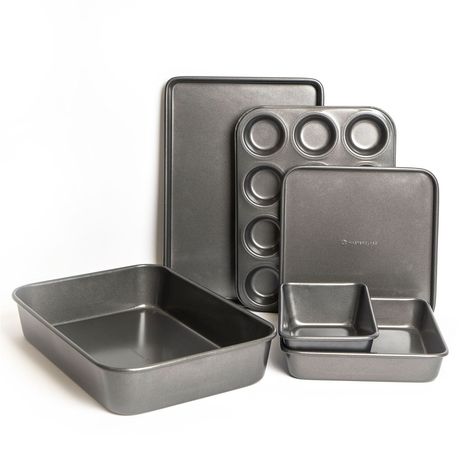 MasterClass Bakeware Set of Roasting Pans Rack Trays and Pizza Crisper Baking Cooking Dining Drinking Gadgets Sustainable Home Storage Home Accessories Gifts Your browser does not support the video tag. MasterClass Bakeware Set of Roasting Pans Rack Trays and Pizza Crisper £66.49 Free UK delivery on all items Ask a question About this product Large Roasting Pan, 39x28x7cm, Baking Tray 39x27x2cm, Twelve Hole Deep Baking Pan 35x27cm, Bake Pan Square 23x23x4cm, Loaf Pan 23x13cm DURABLE: electroplated and sandblasted for durability, the one millimetre-thick tin won't warp, corrode or flake QUANTUM II TECHNOLOGY: the powerful, BPA and PTFE-free double non-stick coating releases food easily PERFECTLY FORMED BAKES: the 12-hole baking tray is ideal for cupcakes, fairy cakes, and buns USEFUL INFO: Warner House, Baking Trays, Pan Rack, Cupcake Tray, Fairy Cakes, Swiss Roll, Baking Tray, Kitchen Nook, Bakeware Set