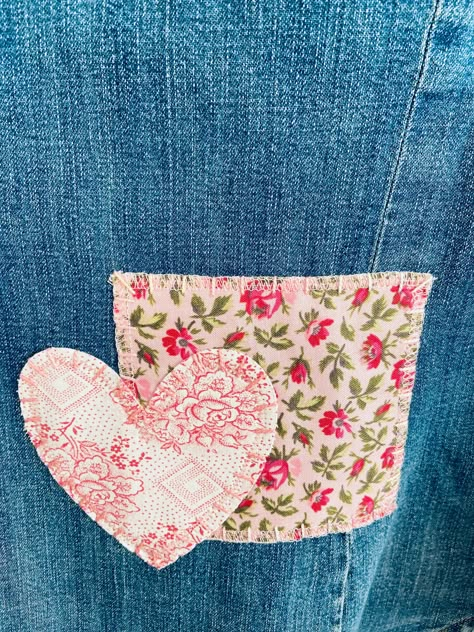 Heart Patches On Jeans, Embroidery Patterns Leaves, Diy Denim Crafts, Patchwork Shirt Diy, Pink Is A Lifestyle, Patch Work Shirt, Mountains Embroidery, Mushrooms Embroidery, Patched Shirt