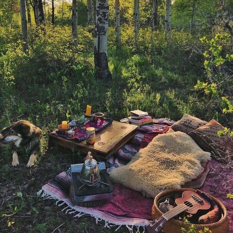 Woodland Picnic, Nature Picnic, Picnic Park, Dear Teacher, Hippie Lifestyle, Hippie Aesthetic, Life Vision Board, Estilo Hippie, Hippie Life