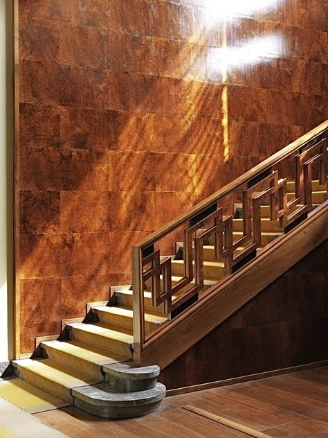 Diy Staircase Railing, Piero Portaluppi, Wide Staircase, Wooden Staircase Railing, Wooden Staircase Design, Stairs Railing, Villa Necchi, Staircase Design Modern, Staircase Railing