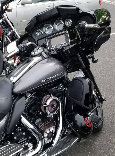 Harley Davidson Ultra Limited, Ford 79, Heavy Bikes, Harley Davidson Night Rod, Harley Davidson Images, Harley Davidson Ultra, Harley Fatboy, Harley Davidson Cvo, Harley Davidson Electra Glide