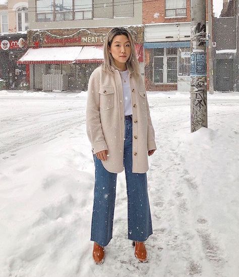 The Ganna Shirt Jacket Outfit, Ganna Shirt Jacket Outfit, Cream Colored Shacket Outfit, White Corduroy Shacket Outfit, Aritzia Shacket Outfit, White Shaket Jacket Outfit, White Shacket Outfit Women, Aritzia Ganna Jacket Outfit, Wool Shacket Outfit