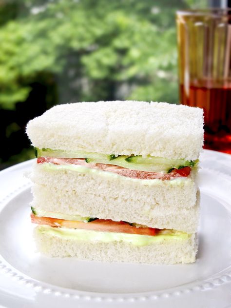 snacks: Cucumber tomato tea sandwiches with wasabit mayo. Tea time at home with a twist! pickledplum.com food recipes Tomato Tea Sandwiches, Tomato Tea, Tea Party Sandwiches Recipes, Wasabi Mayo, Tea Party Sandwiches, Tea Sandwiches Recipes, Oven Baked Salmon, Party Sandwiches, Sandwich Ingredients