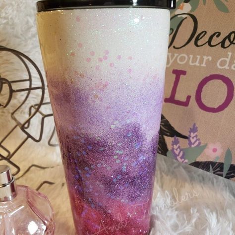 Need To Brighten Up Your Work Day? Are Two Of Your Favorite Colors Purple And Pink? Then This Is Tumbler For You. It Is A Beautiful Blend Of Pink, Purple, Lavender And White Topped With A Chunky Glitter And Sealed With An Epoxy Resin To Keep All The Brightness Long Lasting. This 22oz Slim Hogg Tumbler Comes With A Straw. It Is Also Double-Walled, Vacuum Insulated, And Bpa Free. The Price Of This Cup Is $40. There Is Currently No Monogramming On It; But, It Can Be Added At Time Of Purchase. Bird Cup, Real Tree Camouflage, Wine Carafe, Starbucks Christmas, Christmas Cup, Crystal Champagne, Colors Purple, Wine Glass Charms, Purple Lavender