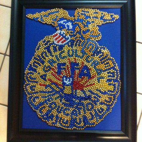 FFA Emblem Bead Art(: omg I've gotta do this 3d Ffa Emblem Project, Ffa Emblem Project Ideas, Ffa Emblem, Ffa Ideas, Western Crafts, Agriculture Education, Ffa, Native American Beading, Mosaic Projects