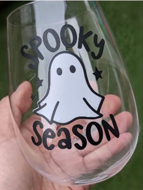 Happy Halloween Spooky Season wine glasses/Halloween party/birthday party/Wine glasses/outdoor barbecue by GiftsbyDorothy on Etsy The Grinch Pictures, Cricut Wine Glasses, Halloween Party Birthday, Halloween Wine Glasses, Outdoor Barbecue, Halloween Wine, Wine Glass Crafts, Spooky Szn, Sales Pitch