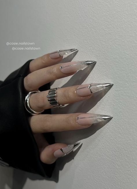 Stiletto Nails With Gems, Nails With Silver Design, Transparent Nails Design, Nails And Rings, Punk Nails, Goth Nails, Edgy Nails, Grunge Nails, Nails Only