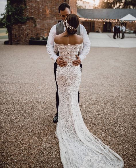 Grace Loves Lace | Sustainable Bridal (@grace_loves_lace) • Instagram photos and videos Lace Wedding Dress Mermaid, Bridal Dresses Mermaid, Boho Lace Wedding Dress, Wedding Dress Mermaid, Wedding Gown Backless, Backless Bridal Gowns, White Bridal Dresses, Boho Wedding Dress Lace, Wedding Gowns Mermaid