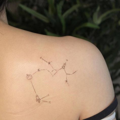 Sagittarius Constellation Tattoo, Envelope Vintage, Fineline Tattoos, Sagittarius Tattoo, Sagittarius Constellation, Sagittarius Zodiac Sign, Astronomy Constellations, Zodiac Signs Sagittarius, Zodiac Tattoos