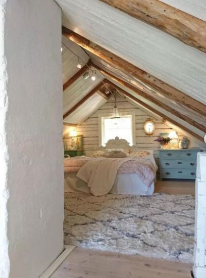 Low Bed Attic Room, Cozy Attic Bedroom Slanted Walls, Roof Room Bedroom, Pitched Roof Bedroom, Attic Master Suite Angled Ceilings, Small Attic Ideas Low Ceilings, Bedroom Slanted Walls, Kids Attic Bedrooms, Cozy Attic Bedroom