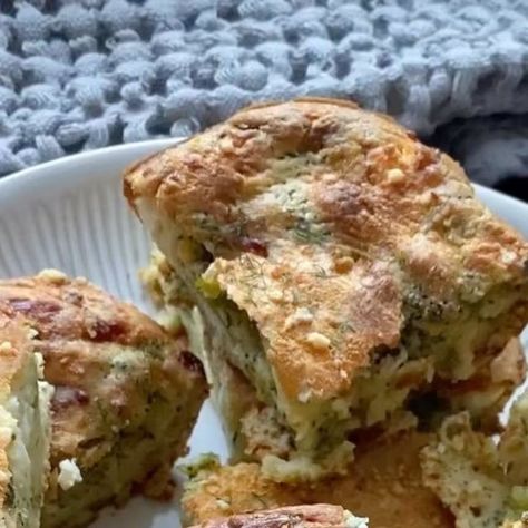 Stella Drivas 🇬🇷🇺🇸 on Instagram: "These Broccoli + Feta Brownies are PERFECTION for holiday brunches or to have around for snacking. They are crusty on the outside and cheesy good on the inside. Really hope you try them! Full recipe is on: HungryHappens.Net Καλή Όρεξη 🇬🇷 💙Stella" Feta Brownies, Broccoli Feta, Stella Drivas, Hungry Happens, Ramadan Food, Holiday Brunch, Ramadan Recipes, Broccoli, Feta