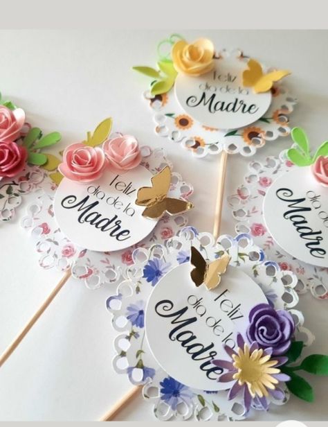 10 Mayo, Personalised Gifts Diy, Happy Birthday Template, Diy Crafts For Kids Easy, Mother's Day Diy, Diy Crafts Hacks, Paper Crafts Diy Tutorials, Crafts Hacks, Diy Crafts For Gifts