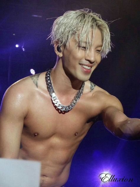 Taeyang Shirtless, Big Bang Kpop, Lee Hi, Korean Pop Stars, Yoo Ah In, G-dragon, Top Bigbang, Korean Boys, Kim Hyun