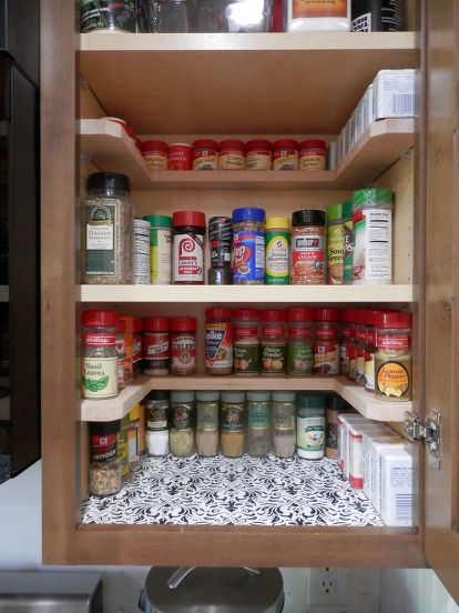 diy spicy shelf organizer, kitchen cabinets, organizing, shelving ideas Kitchen Cabinet Organization Ideas, Diy Kitchens, Cocina Diy, Diy Spices, Organizer Kitchen, Shelving Ideas, Kabinet Dapur, Shelf Organizer, Kitchen Organization Diy