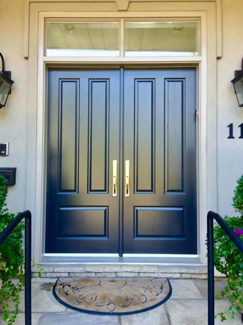 This is a very elegant Amberwood Doors Inc. custom solid mahogany double entrance! French Doors Main Entrance, Modern Wooden Double Doors Entrance Front Entry, Solid Double Front Doors, Wooden Double Front Doors Modern, Front Double Door Ideas, Entrance Double Door, Amberwood Doors, Double Front Entry Doors, Double Door Entryway