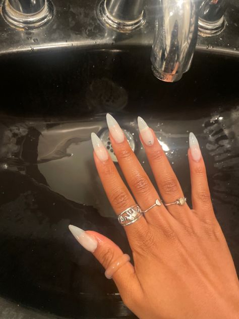 Stiletto Nails Milky White, Milky White Jelly Nails, Milky Clear Nails, Milky Stiletto Nails, Almond Nails Milky White, Milky White Stiletto Nails, White Nails Stiletto, Milky Almond Nails, Ring And Nails