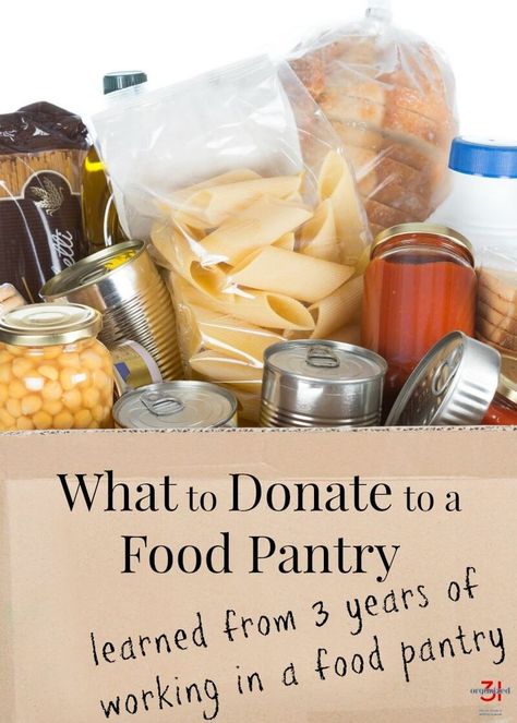 Tips on What to Donate to a Food Bank I learned from 3 years of working in a food pantry. Food Drive  #foodbank Food Bank Ideas, Community Food Pantry Ideas, Church Food Pantry Ministry, Blessing Box Food Pantry, Food Donation Box Ideas, Food Pantry Ideas, Food Pantry Donations, Food Bank Donations, Little Free Pantry